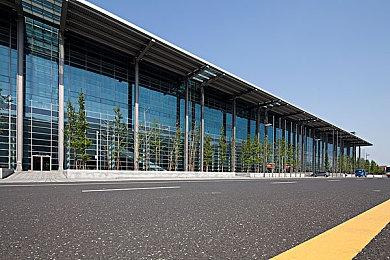 《最终幻想7》重制三部曲总监鸟山求：承诺在第三部解开所有谜团